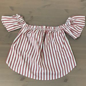 Active USA off the shoulder top Size Medium